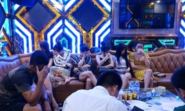 Đột kích nhiều karaoke, khách sạn ở Quảng Bình, phá chuyên án ma túy và mại dâm