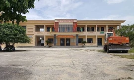 Cách chức chủ tịch xã 'ghép nhầm' tên người nhà vào danh sách hộ nghèo