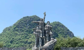 Chương trình nghệ thuật 'Đường Trường Sơn – Đường Hòa Bình' tại Quảng Bình