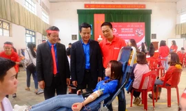 Tưng bừng ngày hội Chủ nhật Đỏ tại Quảng Bình