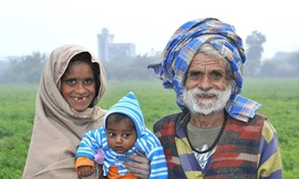 'Ama Công' Ấn Độ sinh con ở tuổi ... 96