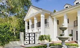 Ngọt ngào tổ ấm của nữ ca sĩ Hillary Duff