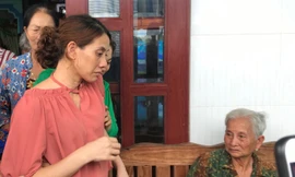 Rưng rưng giây phút trùng phùng của cô gái Bạc Liêu 22 năm lưu lạc