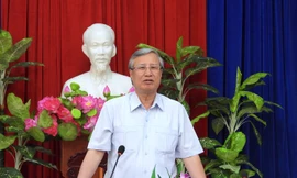 Đồng chí Trần Quốc Vượng