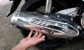 Chém người vì tiếng pô xe