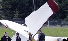 Máy bay lại cháy ở Mỹ, 10 người chết