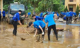 Thanh niên tình nguyện đất Tổ ra quân hỗ trợ khắc phục sau bão