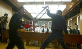 Bác sĩ, y tá học võ để tự vệ trước bệnh nhân