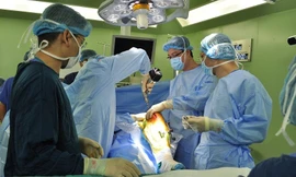 Nhiều dịch vụ y tế kỹ thuật cao được điều chỉnh giảm giá cả triệu đồng. 