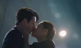 Nụ hôn bị khán giả chê nhạt nhẽo