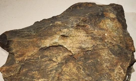 Chiêm ngưỡng viên đá cổ nhất Việt Nam có niên đại gần 3 tỷ năm