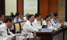 Điều kiện để hưởng mức lương 120 triệu/tháng ở TPHCM