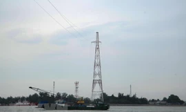 Tin mới vụ tàu va đường điện cao thế khiến toàn đảo Cát Bà mất điện