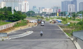 Lưu thông ra sao trên đường song hành cao tốc TP HCM - Long Thành - Dầu Giây?