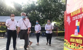 Sôi nổi ngày hội non sông trên quê hương Bác