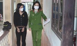 Vũ Thị Hà Phương tại cơ quan công an