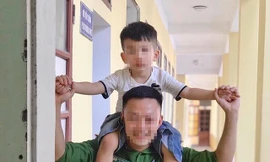 Trinh sát làm 'bảo mẫu' và giọt nước mắt của người mẹ phạm tội