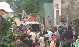 Hai công nhân bị điện phóng thương vong, cả vùng mất điện