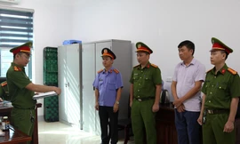 Sai phạm quản lý đất đai tại thị xã Cửa Lò: Bắt tạm giam 3 cán bộ về tội 'Đưa hối lộ'