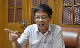 "Phải tôn trọng quyết định của tòa án"