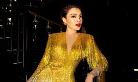 Không thể tin vóc dáng nóng bỏng nhường này là của một ‘mỹ nhân’ chuyển giới