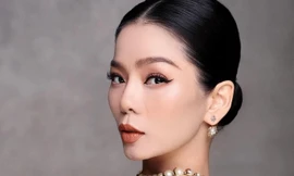 Hơn 40 tuổi còn có vóc dáng vạn người mê, Lệ Quyên bị hỏi ngay câu nhạy cảm