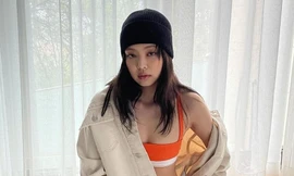 Chưa khi nào Jennie táo bạo đến thế này: Chụp ảnh quảng cáo nội y mà không hề phản cảm