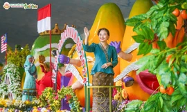 Giới trẻ hào hứng tham gia hoạt động đoàn kết vì môi trường tại Suối Tiên