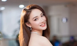 Nhã Phương lộ diện sau tin vui mang thai, từ vóc dáng đến trang phục đều gây ngạc nhiên