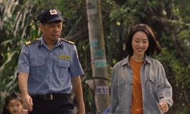 "Ông vua phòng vé" Thái Hòa tự tát 40 cái đến sưng đỏ mặt để nhập tâm nhân vật