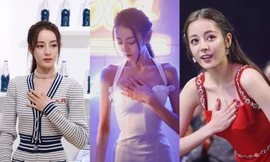 Thích style kín đáo nhưng phải diện váy áo trễ cổ? Nhìn Địch Lệ Nhiệt Ba thì biết!