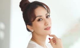 Sau màn khóc lóc giữa đêm, Khánh Thi lại khiến dân tình sửng sốt với chuỗi hành động này