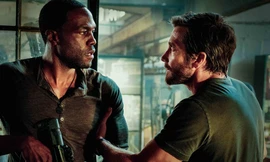 'Bom tấn' mới của 'ông hoàng cháy nổ Hollywood' sẽ ra mắt khán giả Việt trước Mỹ bốn tuần 