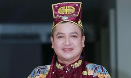 Khán giả 'nháo nhào' trước hình ảnh NSƯT Chí Trung bị đột quỵ, thực hư ra sao?