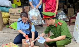 Công an Bắc Giang thu giữ tang vật liên quan vụ việc. Ảnh: Công an tỉnh Bắc Giang