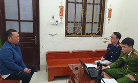 Kiểm sát viên lấy lời khai đối tượng “Tuấn phò mã 36".