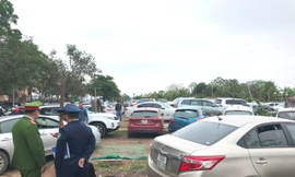 Nhiều bãi xe “chặt chém” bị xử lý