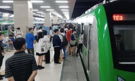 Hơn 165 nghìn khách đi tàu Cát Linh - Hà Đông sau 1 tuần đầu vận hành. 