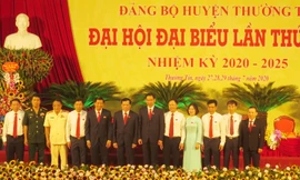 Ban Thường vụ và Bí Thư khóa mới huyện Thường Tín ra mắt.
