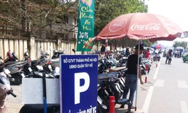 Dự kiến mức phí sử dụng lòng đường, hè sẽ tăng gấp 3 lần từ đầu năm 2018