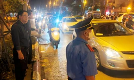 Kiểm tra đột xuất giao thông tại Ngã Tư Sở, lãnh đạo Sở GTVT nói gì?