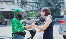 Hoạt động giao hàng tại Hà Nội