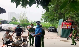 Xử phạt hơn 240 triệu đồng bãi xe gian dối diện tích 