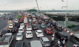 Cầu Vĩnh Tuy khớp nối thế nào với đường trên cao Vành đai 2 sắp thông xe? 