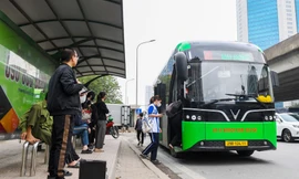 Hơn 54 triệu khách đi xe buýt trong 3 tháng đầu năm 