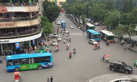 Tăng cường xe buýt hoạt động xuyên nghỉ lễ để phục vụ khách 