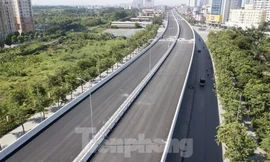 Ô tô sẽ đươc lưu thông tại đường trên cao Mai Dịch - cầu Thăng Long từ 11/10