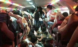 Phạt gần 50 triệu đồng xe khách 'nhồi' quá quy định 31 người
