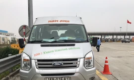 Xe khách 15B-01581 bị tổ công tác của Bộ Công an tạm giữ sau khi tài xế bị phát hiện dương tính với ma túy