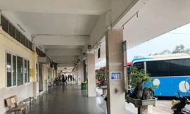 Bến xe Hà Nội trống vắng trong ngày nghỉ lễ 2/9